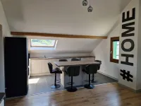 Appartement Sous Combe Climatisé 2 éme Étage Hotels in Publier