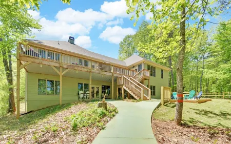 Serenity Point, Lake Hartwell, GA