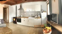 Renovated apartment, terrace with insane views Hotels in Risoul