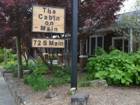 The Cabin on Main. Fully furnished home on Main St in downtown Jasper. Hotels in Jasper