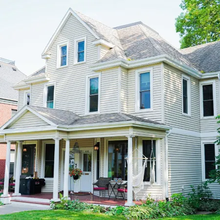 Impressive three bedroom on historic Fenelon Place