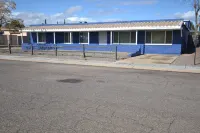 Casa de Azul Hotels near Staples