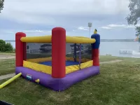 Family Friendly Lakehouse - Directly on the lake with spacious pier