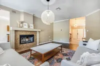 Heated Pool, Hot Tub, Gym, Fenced Outdoor Hangout, Blackstone and Traeger Grills