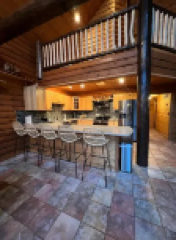 Cozy Log Cabin - Nature Escape - 5 Acres