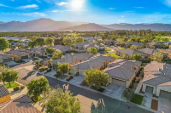 Cactus Haus - walk to Coachella and Stagecoach - Summer Specials!