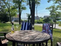 Yarmouth Cottage by the Bay
