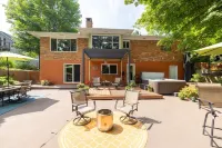 Riverside Retreat with Hot Tub on the Huron River! 10 Miles to Uofm!