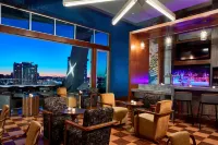 Residence Inn Nashville Downtown/Convention Center - Rooftop Pools