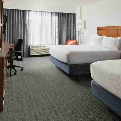 Courtyard Charlottesville - University Medical Center Rooms