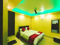 Hotel Delight Deluxe Hotels near Maa Amola Market