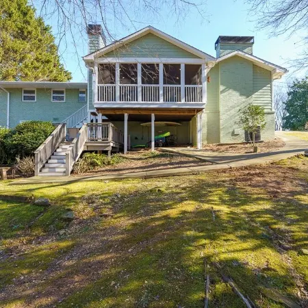 Much to Love Guest Favorite Evergreen Hideaway Waterfront Home w/ Dock. Pets ok