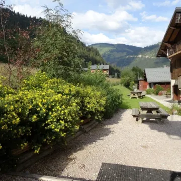 Apartment for 20 people with Wi-Fi, near Linga gondola - Chatel Reservation