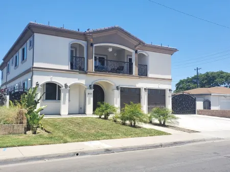 Group Retreat*22Guests*Newly Built