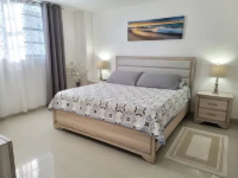 Beautiful OCEAN-VIEW apartment, right ON THE BEACH
