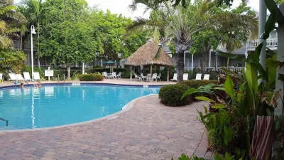 Clean and Relaxing!!   3 King Suites!!  Home with everything you need