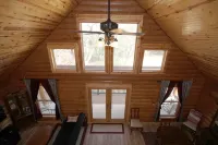 🌲 Cabin in Texas Hill Country, Canyon Lake TexasWINTER TEXANS WELCOME!