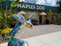 Sea Breeze Paradise - Walk to Vanderbilt Beach and Mercato, Heated Pool Home