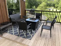 "New Home" Idyllic  Mt Views ,Pond & Horse farm views 2 min to Town