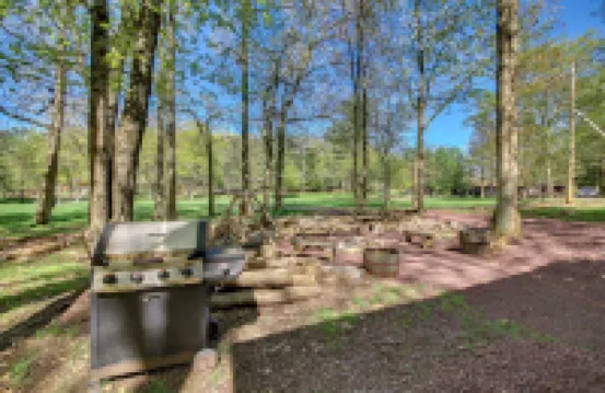 Rustic cabin at the rock.