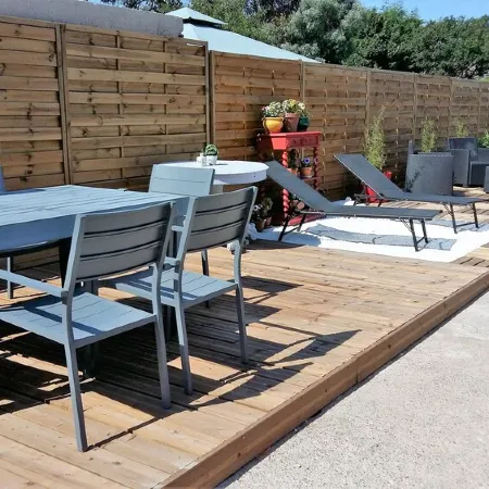 HOUSE with garden in Cherbourg en Cotentin, 10 minutes from the sea, 9 p, free wifi