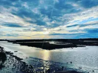 Ocean View, 2 Bedroom, 2 Bath with direct beach access and pool