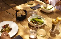 Warehouse by the Stay - sarapan