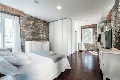Stunning Central Como Apt by Joivy