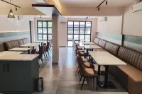 Fabhotel Prime Swarnam, Old Goa Hotels in Bainguinim