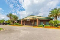 Cozy Perdido Key Studio on Golf Course - Private Guest Suite Hotels near Blue Angels