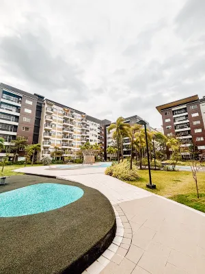 Affordable & Luxe Retreat