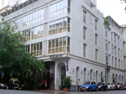 Hotel Diplomat Hotels near Chhatrapati Shivaji Maharaj Vastu Sangrahalaya