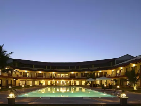 Tropicana Resort & Spa Alibaug, A Club Mahindra Associate Отели в г. Неведар Навагаон