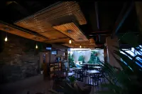 Marco’s Tourist Inn by RedDoorz Hotels in Ormoc City