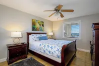 Palms 1-206 - Your Soundside Sanctuary Awaits