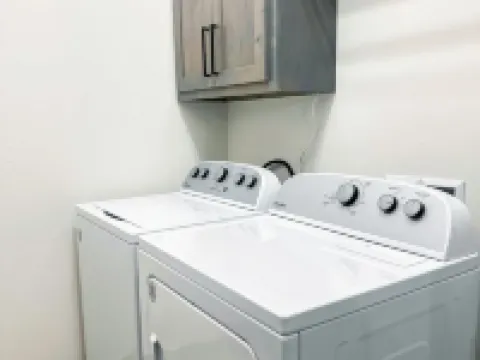 South of Norman, Cougar Cabin with Air Hockey, Fireplace Hotels in McClain County