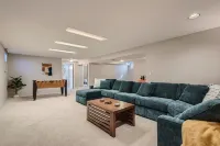 Group Getaway in Denver- 5 Bedrooms - Bright & Spacious