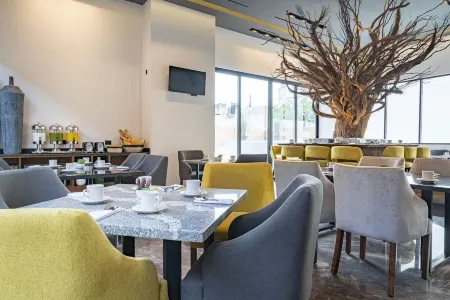 Gumont Guadalajara López Mateos - Minerva