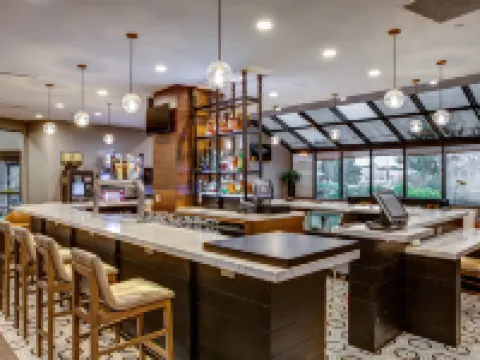 Hilton Chicago/Oak Lawn Hotels in Cook County