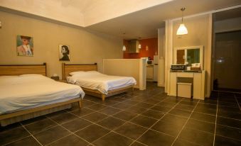 Pocheon Joey Tomato Pension