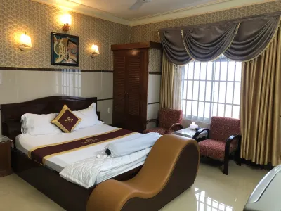 Hoàng Quân Hotel Hotel a Tân Phú