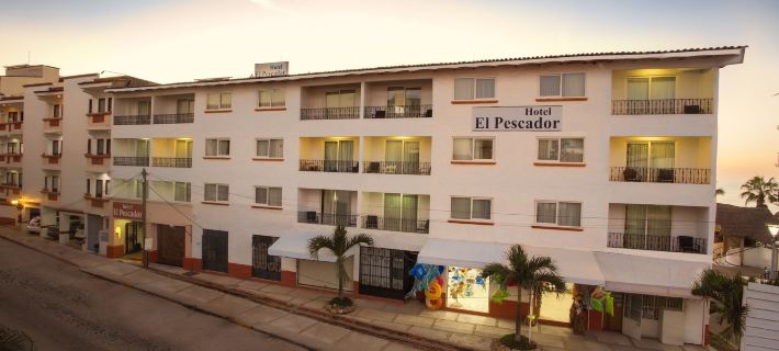 Hotel El Pescador Отели в г. Пуэрто-Вальярта