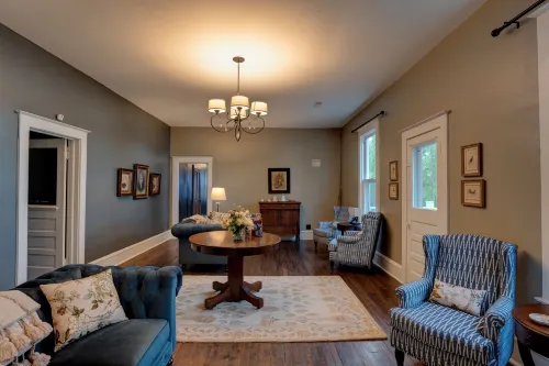 Historic Birch Lodge and Motel Hotels in Moran Township