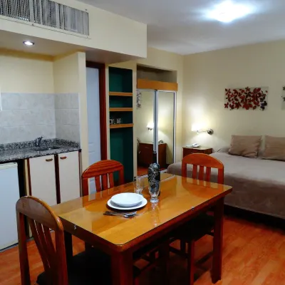 Apart San Lorenzo Các khách sạn gần Quảng trường Italy