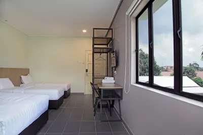 Homestay Ali Imran Hotels in Dengkil