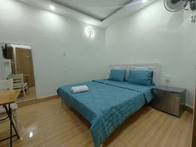 D Home