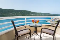 Hotel Agava - Sea View