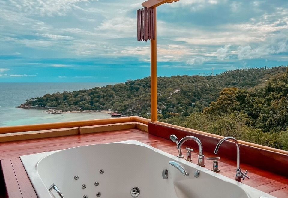 1. 코 타오 파라다..