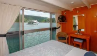 Shayamanzi Houseboats Hotels in North Uthungulu