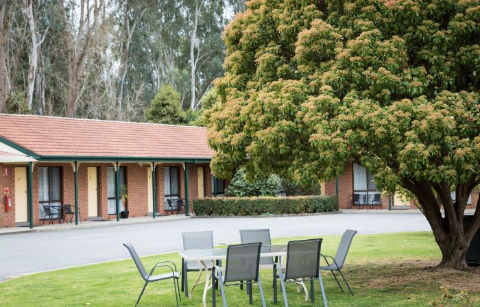Advance Motel